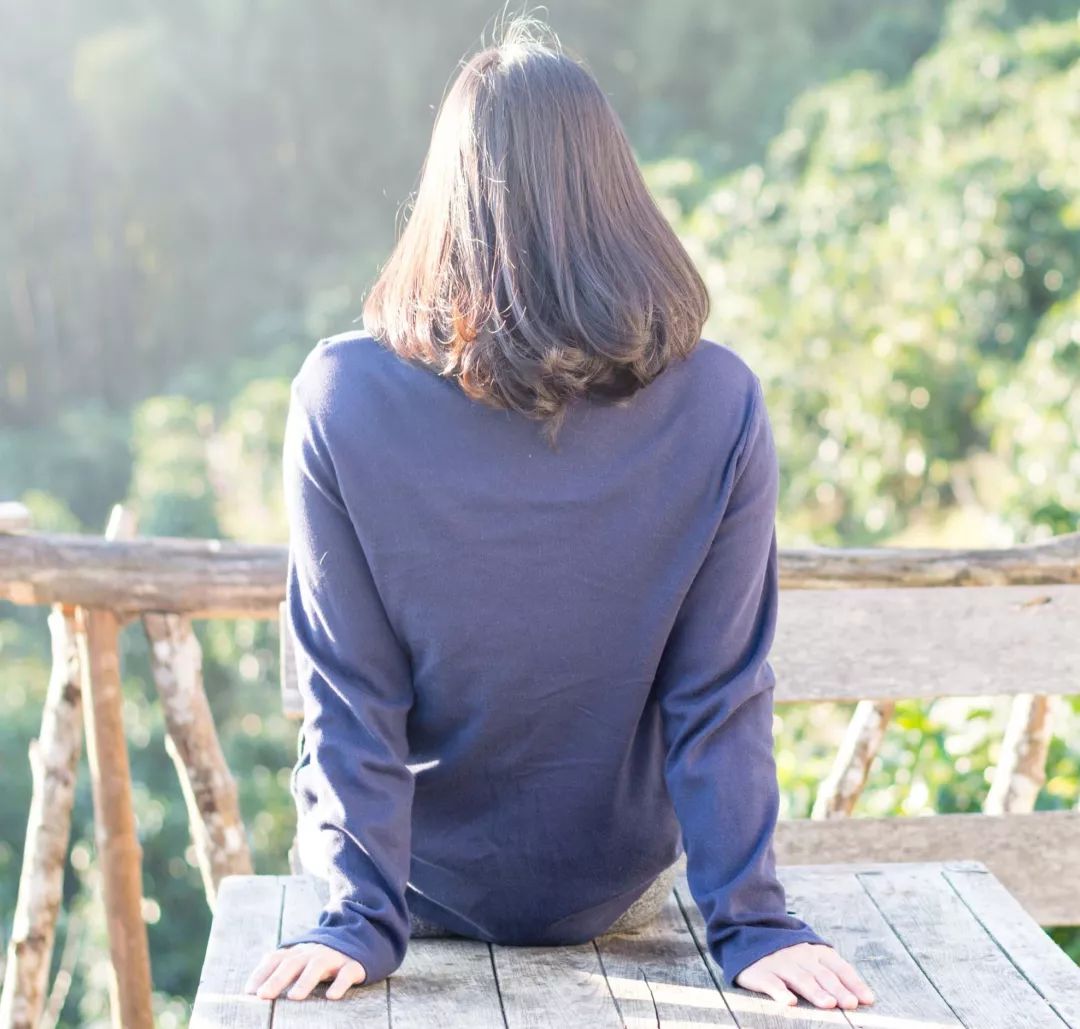 那個被富養(yǎng)大的女孩說：遇見他后我開始吸毒，再也沒停過