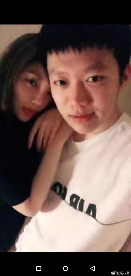 李小璐出軌視頻曝光：這一次，我真的很心疼她的孩子