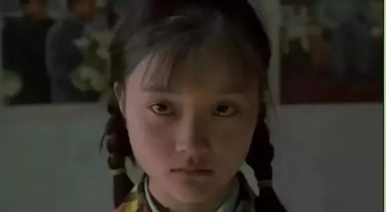 李小璐的一手好牌，如何被自己的人格特點毀掉