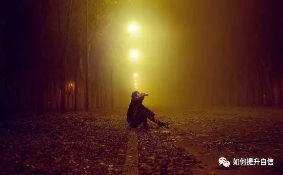 你可以迷茫內(nèi)心感到焦慮，請(qǐng)不要虛度光陰