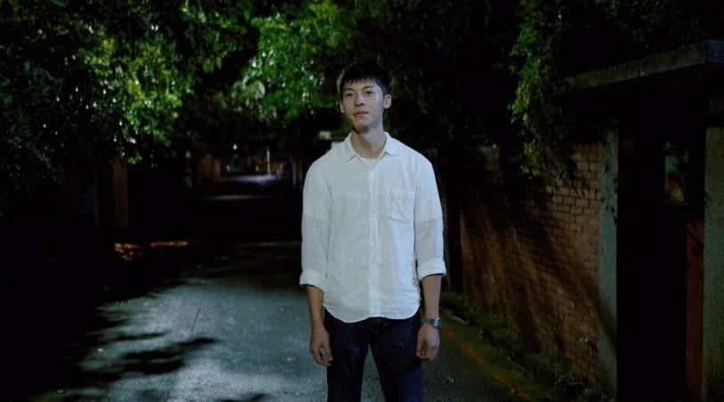 叛逆會(huì)遲到但不會(huì)缺席，一旦開始就驚天動(dòng)地