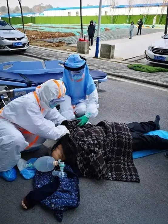 痛哭、失眠、崩潰：疫情過后，他們是最痛苦的人