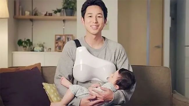 男人的乳頭，能用來「父乳喂養(yǎng)」嗎？