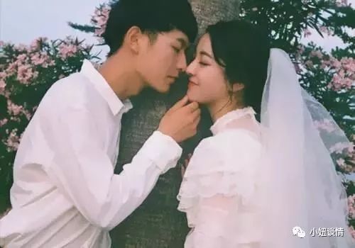 男人也需要鼓勵，但不是贊揚(yáng)