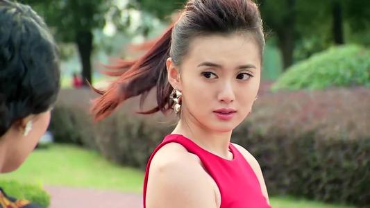 富婆真的會(huì)包養(yǎng)帥哥嗎？富婆養(yǎng)男人是什么心理？