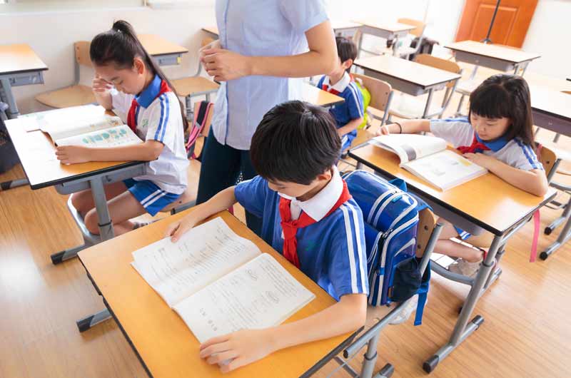 如何有效處理學(xué)生間產(chǎn)生的沖突問(wèn)題
