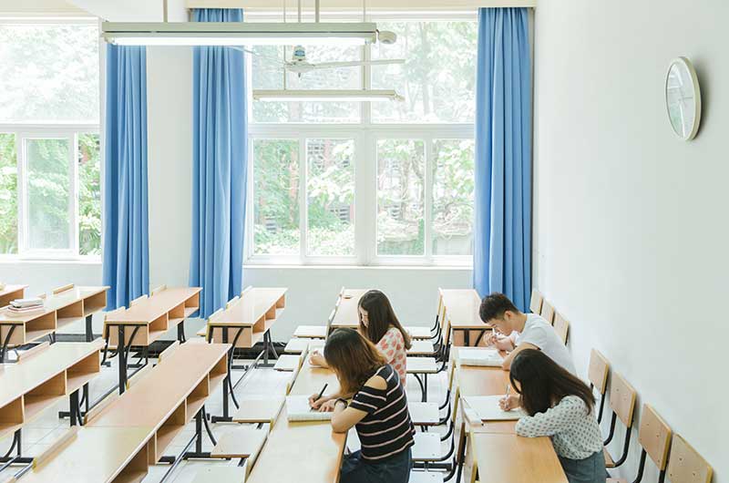 大學生如何正確調(diào)節(jié)自身心理健康問題