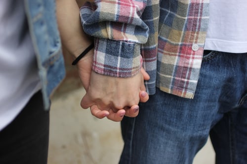 妻子婚內(nèi)出軌還能要嗎?出軌后復(fù)合能過(guò)得好嗎