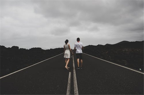 如何挽留愛(ài)情?怎么做可以挽回愛(ài)情