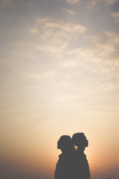 怎么讓女生對(duì)你有感覺(jué)?讓女生產(chǎn)生戀愛(ài)的感覺(jué)
