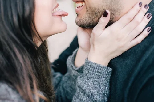 老公執(zhí)意要離婚怎么辦?老公絕情離婚誰都勸不住