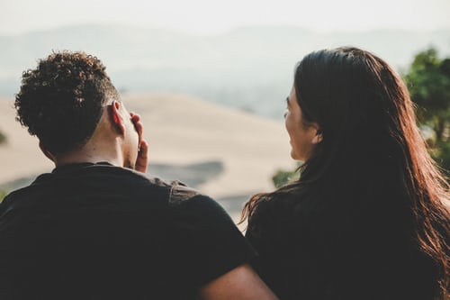 網(wǎng)戀動心了的表現(xiàn)-男人網(wǎng)戀有動真情的嗎