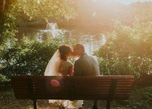 新婚夫妻怎樣度過(guò)磨合期