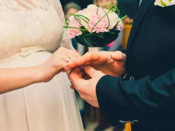 為了孩子維持不幸的婚姻有必要嗎？