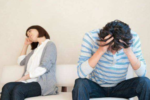 夫妻冷暴力無(wú)法溝通時(shí)怎么辦