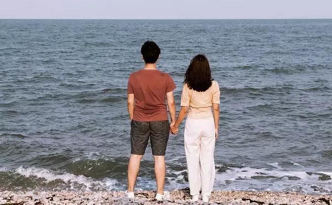 結(jié)婚不到半年，發(fā)現(xiàn)不合適應該離婚嗎?  