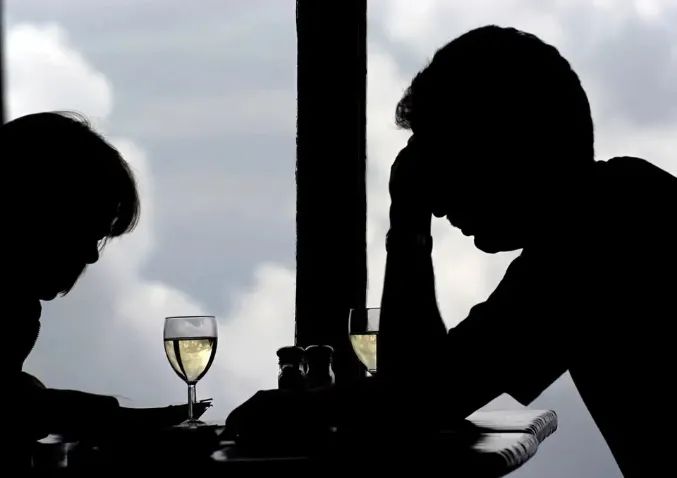 為什么大多數(shù)出軌的男人并不想離婚？