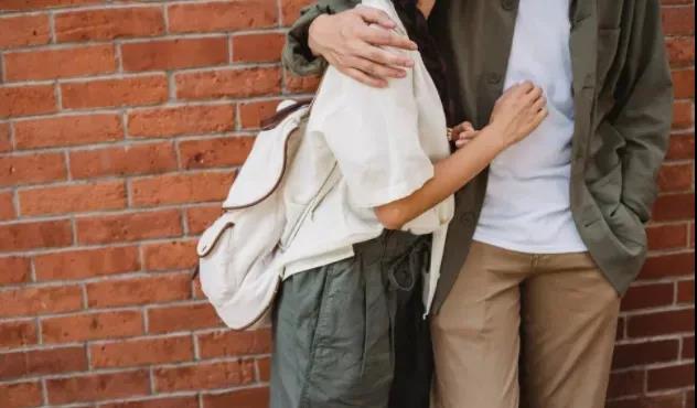 女人可以忍受貧窮，但不能接受自卑的男人
