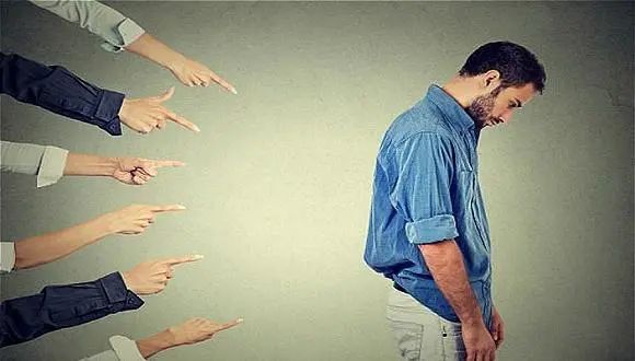 為什么當(dāng)別人指責(zé)你的時候會感到很受傷