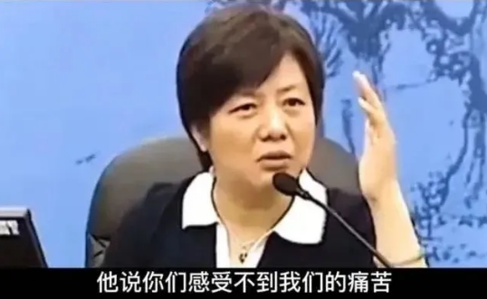 孩子咬手指至變形是什么心理？