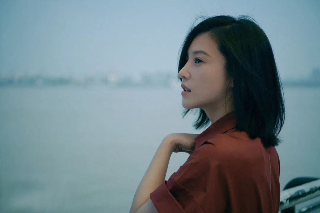 為什么越在乎一個人越不敢靠近她？
