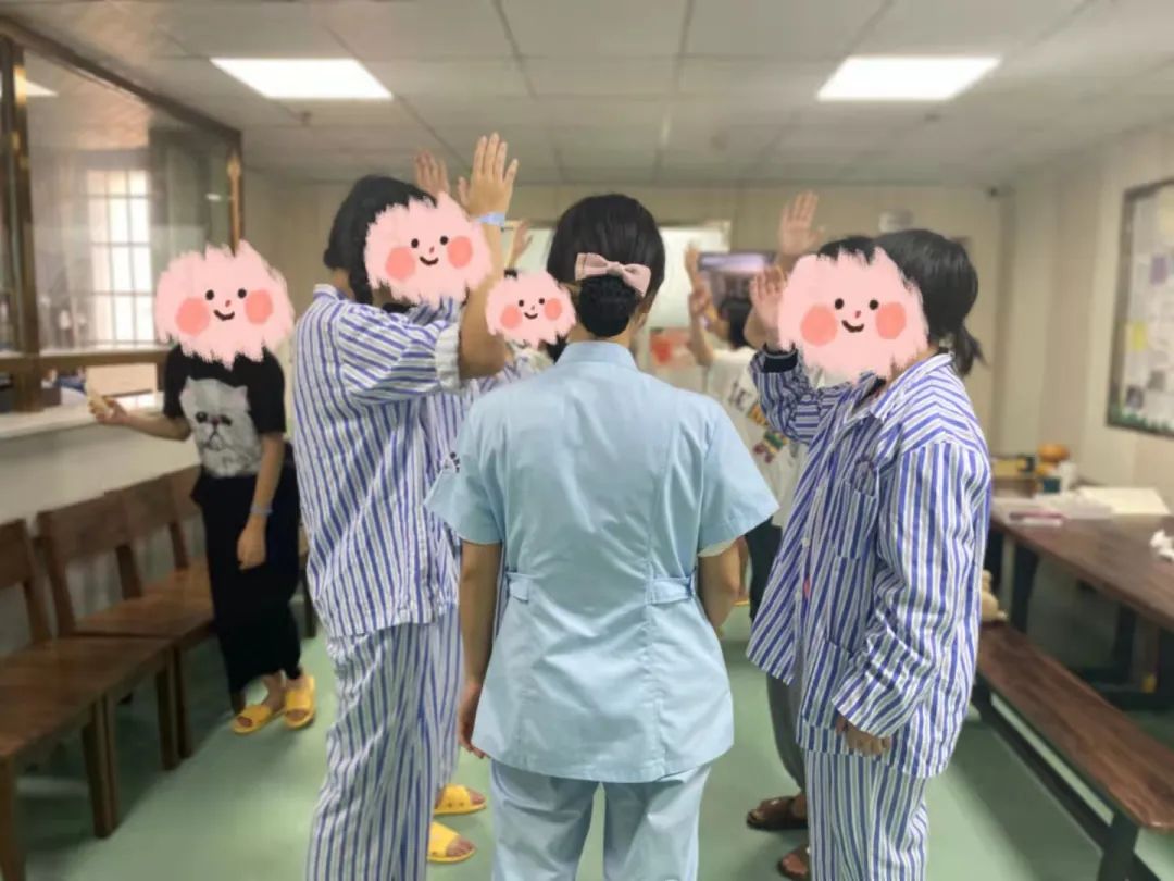 社交牛逼癥遇上社交恐懼癥，是這個(gè)時(shí)代的集體疾病