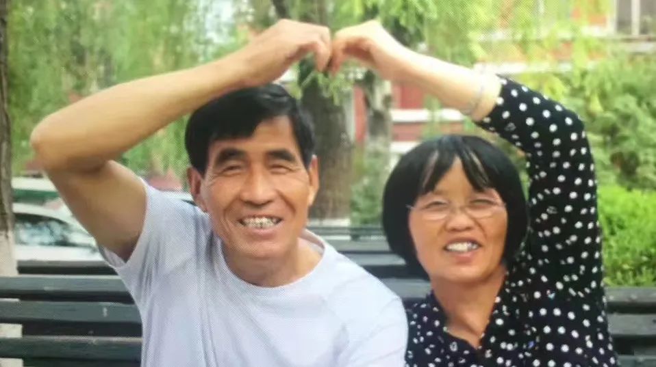 遇見未來的你，當(dāng)你老了你會(huì)依戀誰？