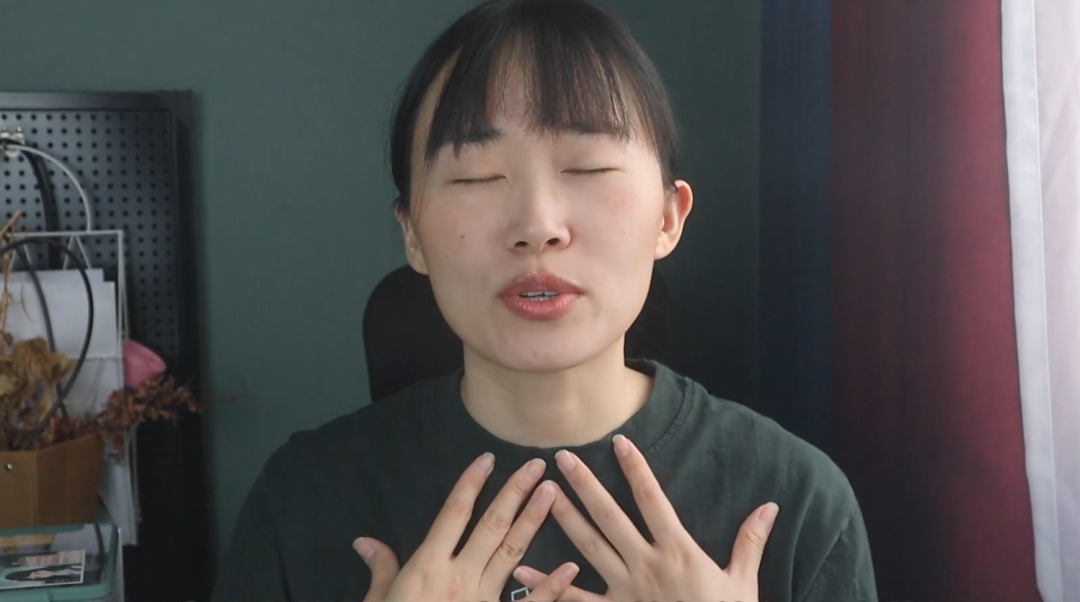 一上學(xué)就頭疼，上班就難受，可能是因?yàn)檐|體化了