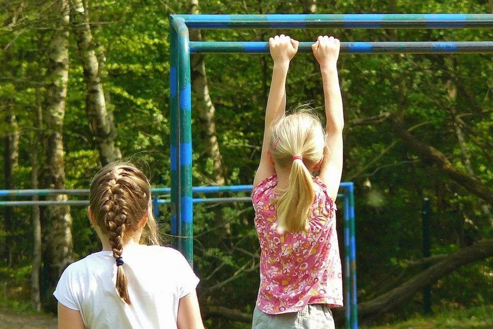 孩子天天在家玩、睡的作息該如何安排？